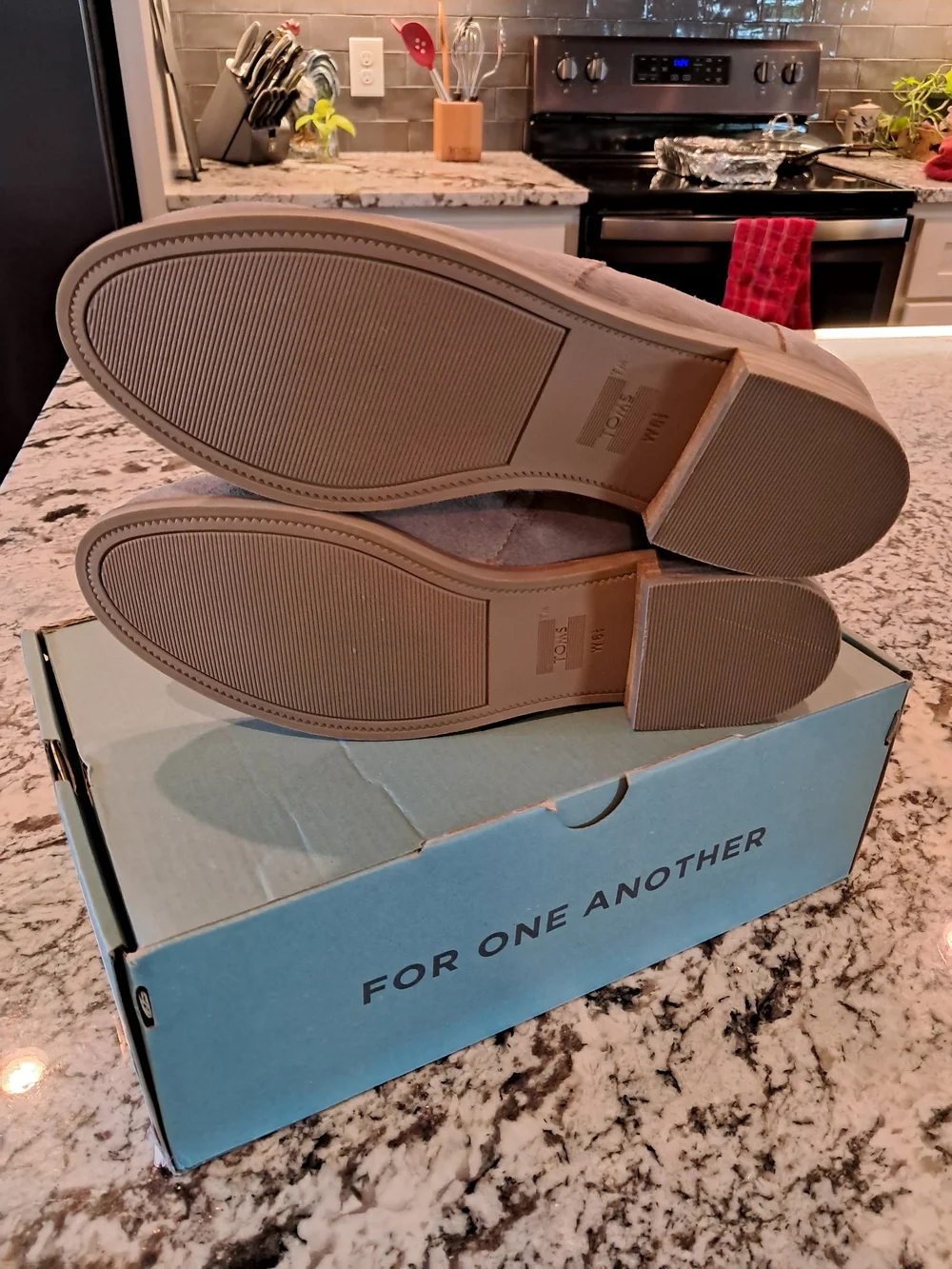 Toms men’s chukka